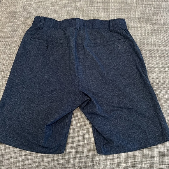 Under Armour, heatgear shorts, 32”, heather blue - Picture 4 of 6